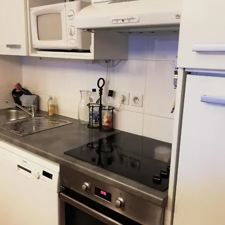 Bel Avec Garage Prive Διαμέρισμα *